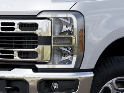 2027 Ford Super Duty F-350® XLT